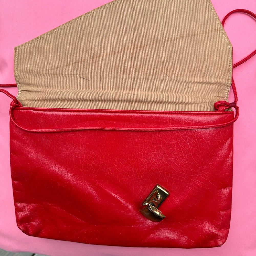 Red Leather Flap Envelope Bag by Shirl Miller Vintage‎ - Picture 4 of 7